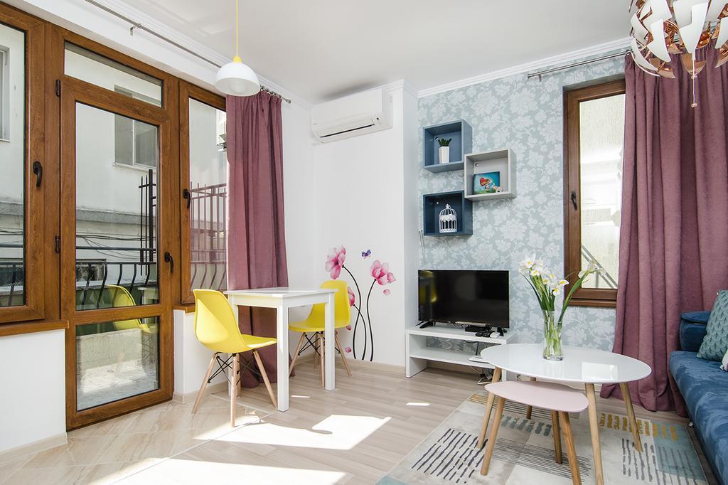 The Cozy Apartment Варна Екстериор снимка